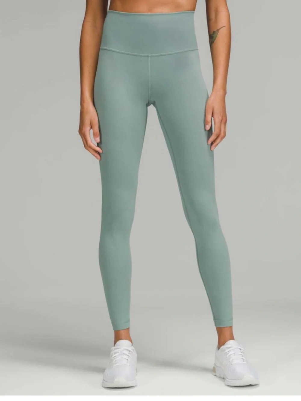 Lululemon Wunder Train High-Rise Tight 28